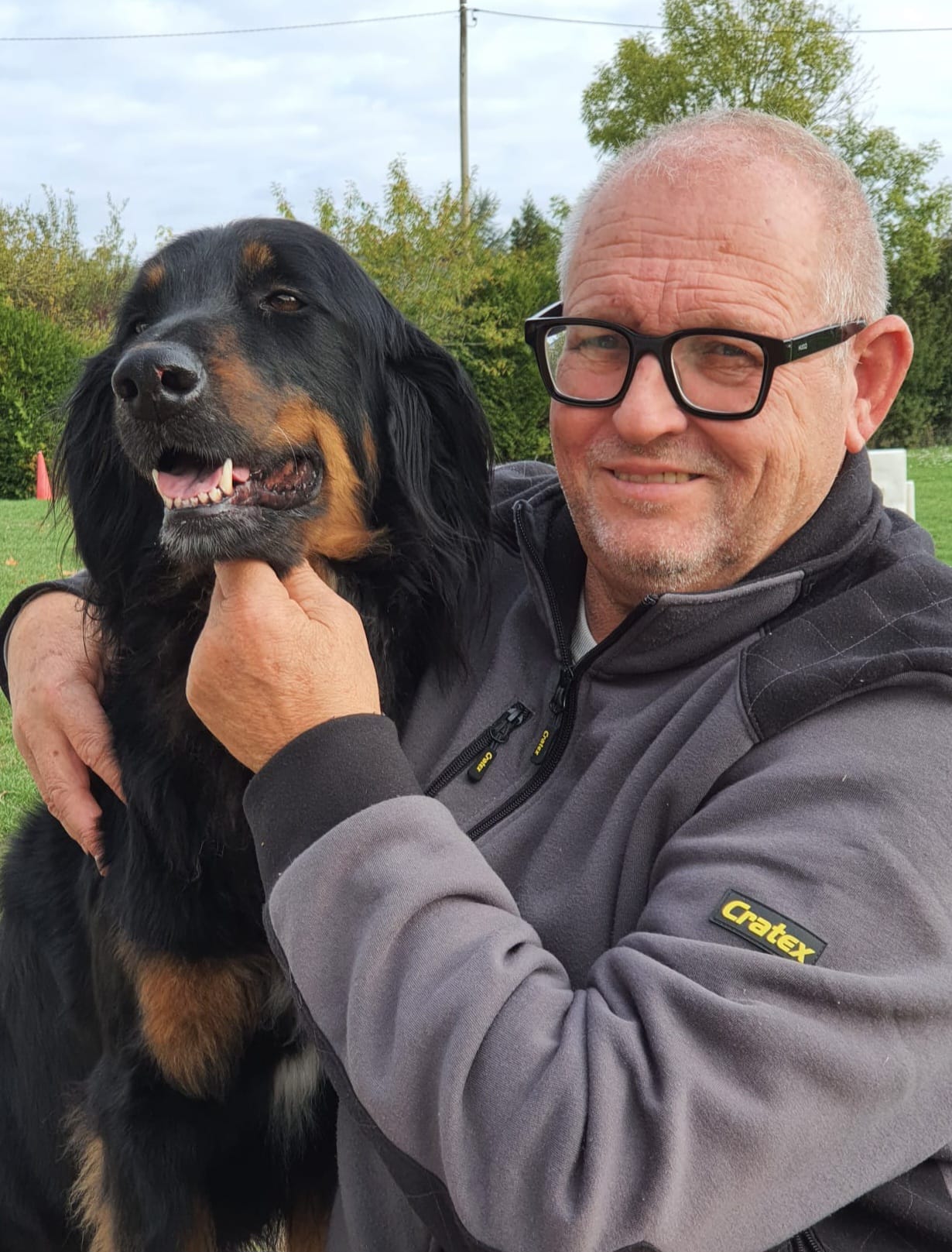 5185f15b 7a7d 44f2 b203 b2e73b9426af